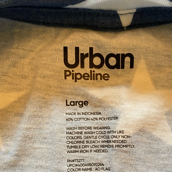USA! Urban Pipeline, youth Large American Flag T-Shirt - Picture 3 of 3